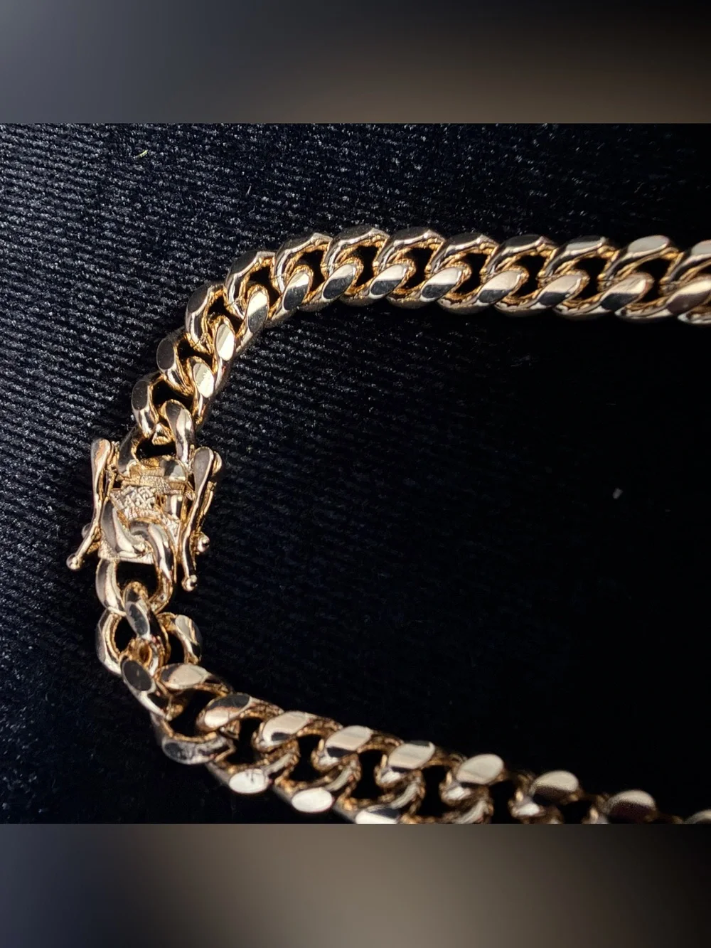 Cuban 22in 6.5MM 14K Stamped Gold Filled w/Box Lock. One of a kind! BRAND NEW.